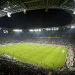 Ugoda z głównym wykonawcą stadionu