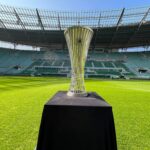 Trofeum Ligi Konferencji UEFA do zobaczenia na Tarczyński Arenie Wrocław w niedzielę i poniedziałek – całkowicie bezpłatnie